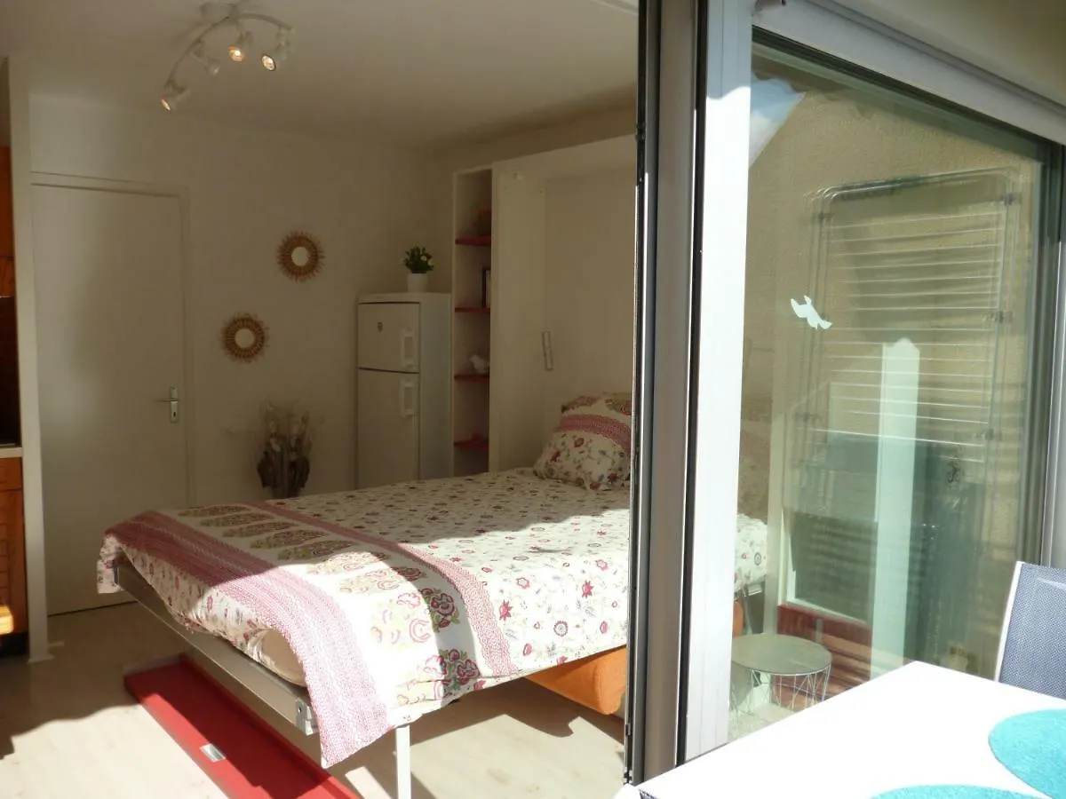 Lägenhet Studio Lumineux Avec Belle Terrasse Sur Espaces Verts, 100M Plage Carnac Frankrike